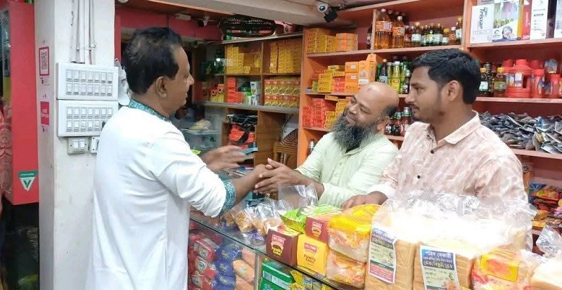 কলাপাড়ায় ব্যাবসায়ীদের সাথে বিএনপি নেতৃবৃন্দের মতবিনিময়